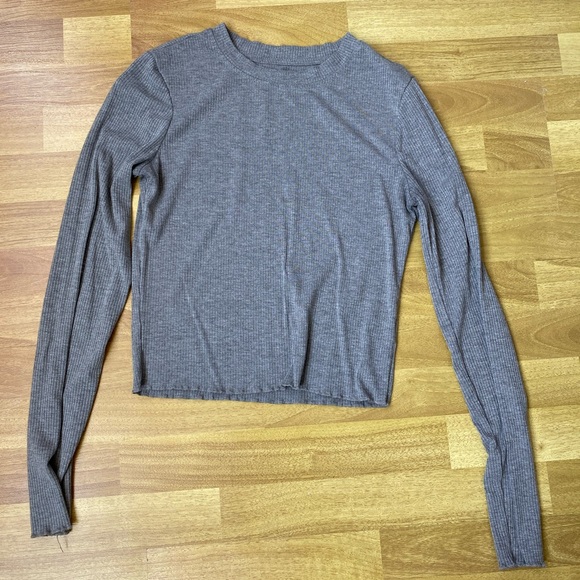 Aeropostale Lettuce Trim Long Sleeve - Picture 1 of 4